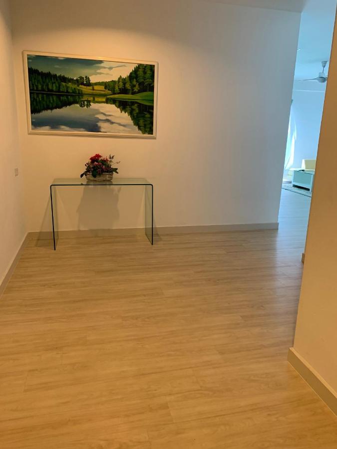 Mciti Suites Miri Exterior photo
