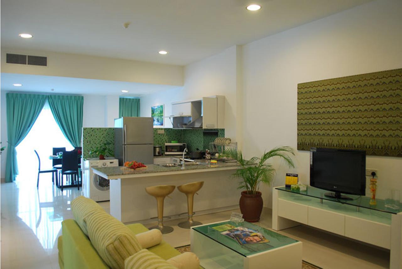 Mciti Suites Miri Room photo